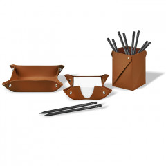 ADJ Подставка для бумажных блоков, 10x10xH4 см., цвет: коньяк/бордо